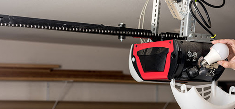 automatic garage door opener repair in Marina del Rey